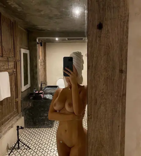 Image 2665911 from Mikaela Testa