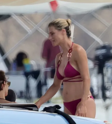 Image 2662075 from Michelle Hunziker