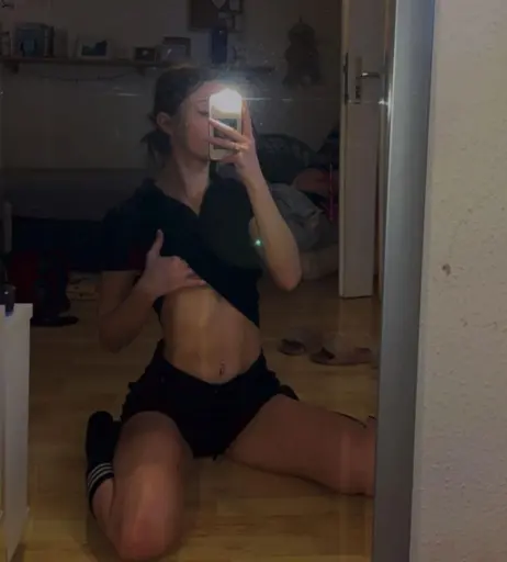 Image 2663757 from Lisa Budbaby