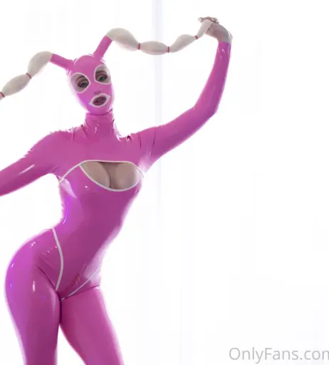 Image 2660711 from Scarlet Chase