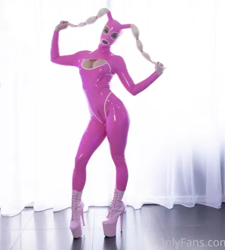 Image 2660961 from Scarlet Chase