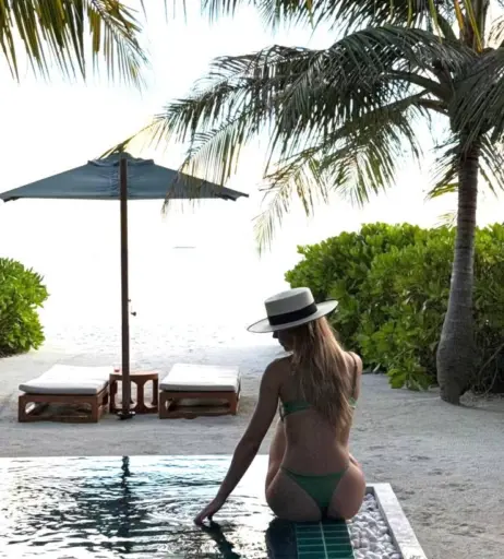 Image 2655475 from Emilia BTE