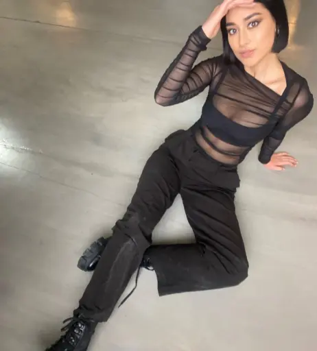 Image 2656581 from Elif