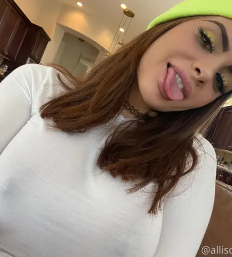 Image 2656039 from Allison Parker