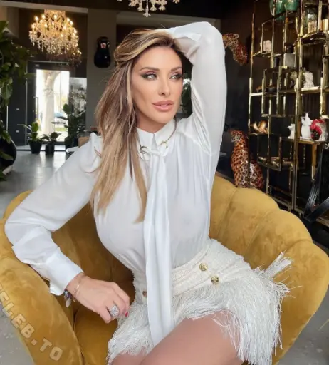 Image 26516657 from Sabrina Salerno