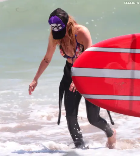 Image 2652892 from Avril Lavigne