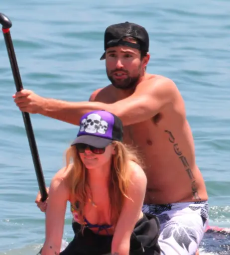 Image 2653701 from Avril Lavigne