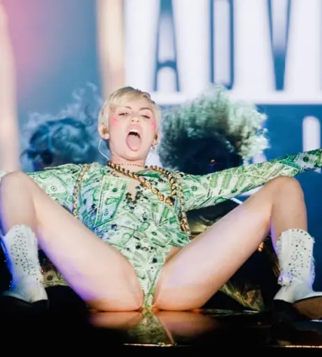 Image 26536481 from Miley Cyrus