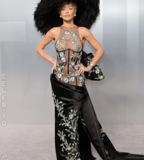 Image 26536382 from Rita Ora