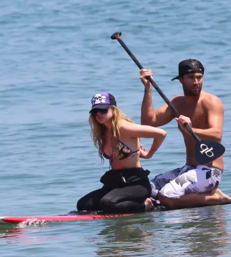 Image 2653233 from Avril Lavigne