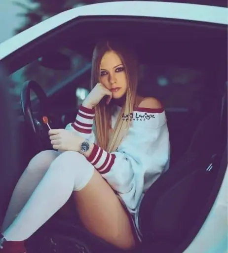 Image 2650032 from Avril Lavigne