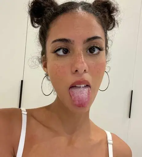 Image 2650387 from Rita Faez