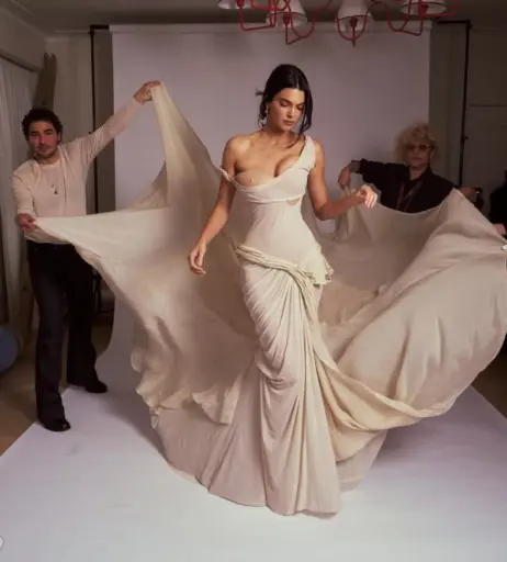 Image 26457255 from Kendall Jenner