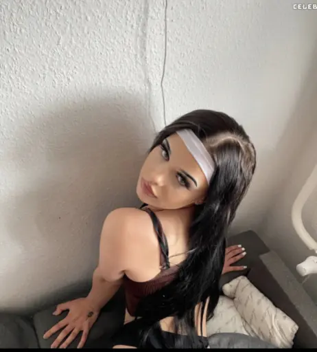 Image 264515 from Lara Bttn