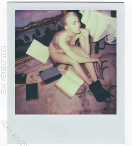 Image 26453378 from Miley Cyrus