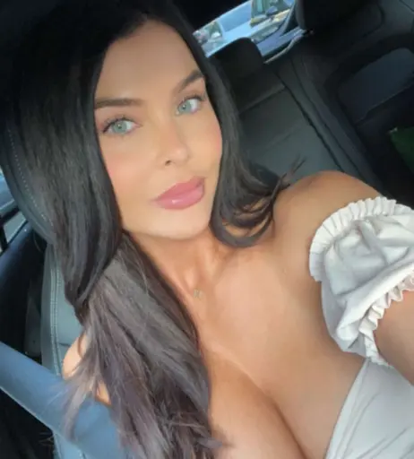 Image 2648675 from Lisa del Piero