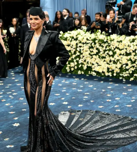 Image 26347950 from Halle Berry