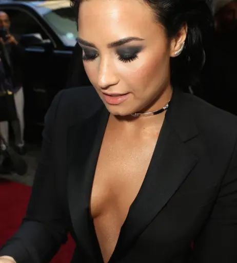 Image 26340975 from Demi Lovato