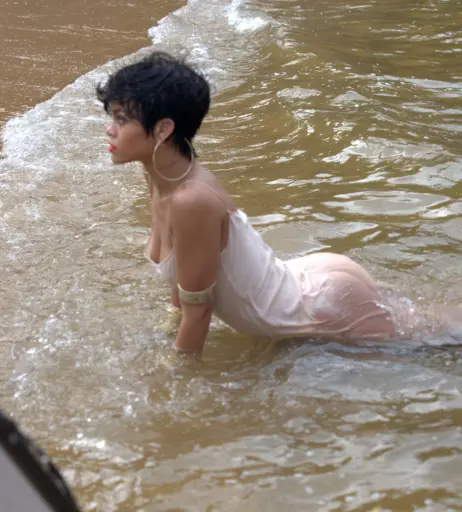 Image 26397731 from Rihanna