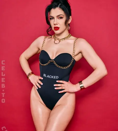 Image 26254230 from Valentina Nappi