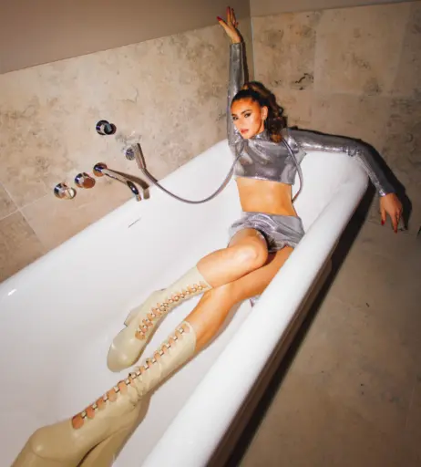 Image 26259350 from Stefanie Giesinger