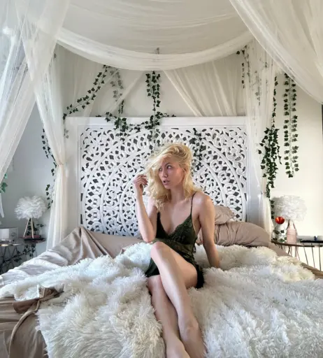 Image 26267367 from Ivy Wolfe