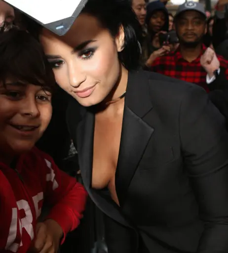 Image 26272899 from Demi Lovato