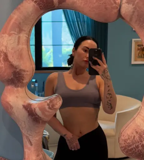 Image 26087579 from Demi Lovato