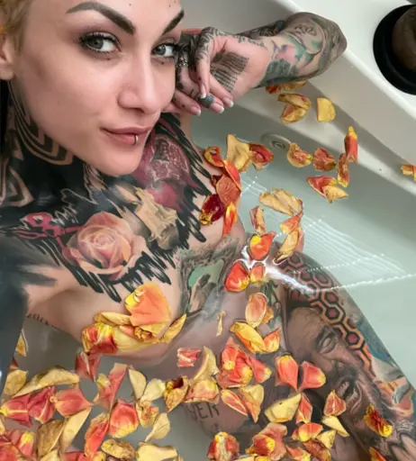 Image 2798555 from Lena Scissorhands