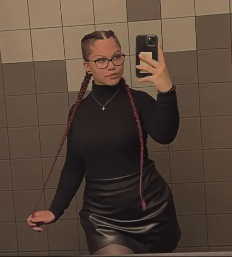 Image 2789267 from La_Lae_Chi