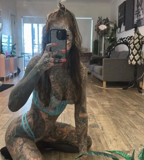 Image 2788362 from Amber Luke