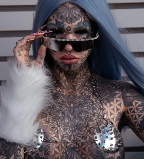 Image 2788328 from Amber Luke