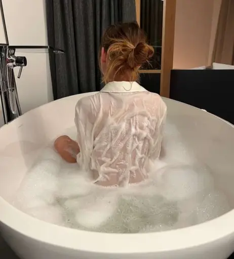 Image 2775248 from masseuse.katty