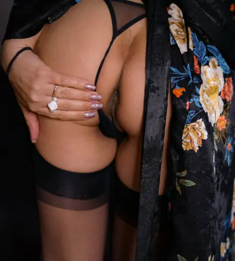 Image 2772353 from Julia Woo