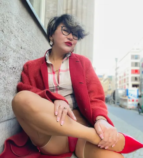 Image 2773649 from Julia Woo