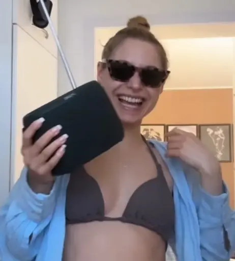 Image 2779851 from Alina Khani