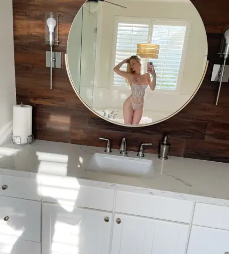 Image 2767509 from Lilly Bloomes