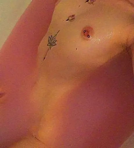 Image 2762738 from Vixenp