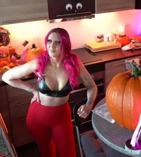 Image 2760600 from Cherry Berlin