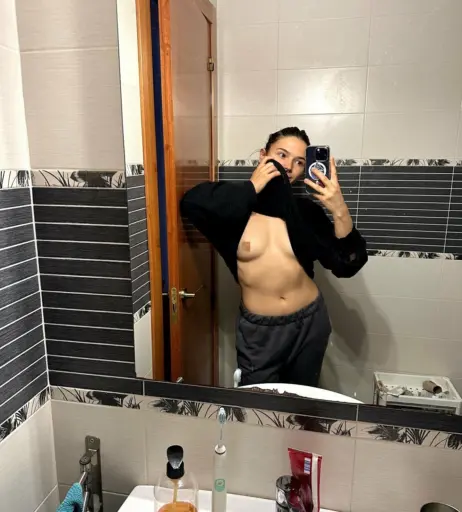 Image 2757476 from Kitty_Berg