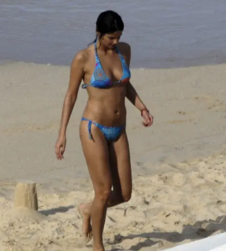 Image 2746491 from Shermine Shahrivar