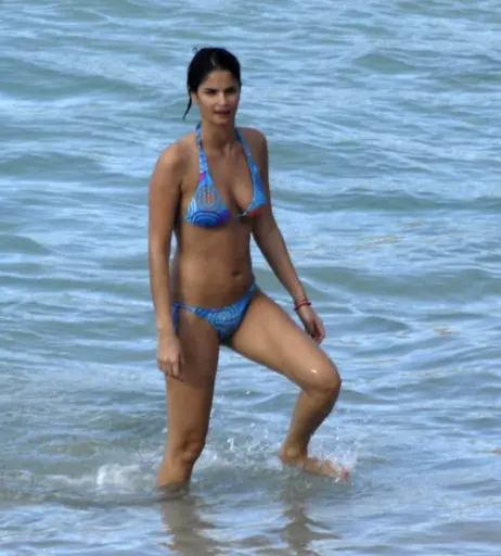 Image 2746485 from Shermine Shahrivar