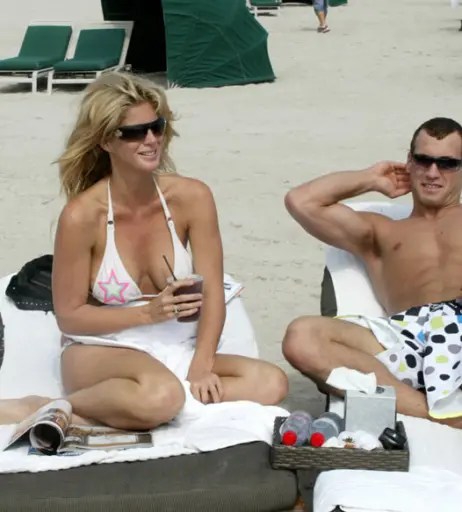 Image 2746451 from Rachel Hunter