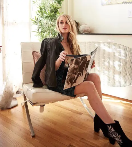 Image 2747293 from Leven Rambin