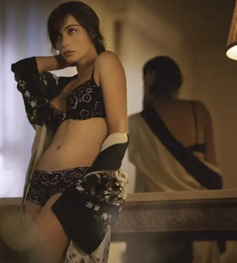 Image 2744109 from Emmanuelle Béart