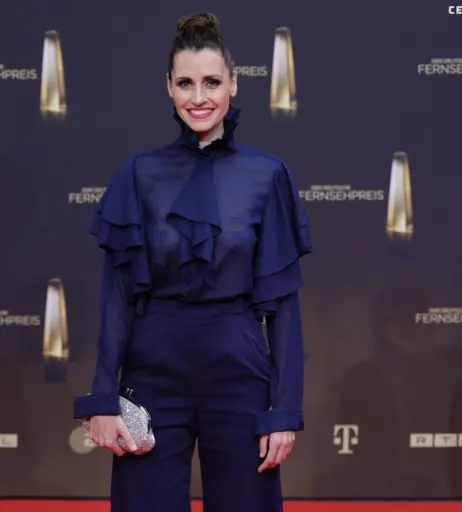 Image 2743633 from Bella Lesnik