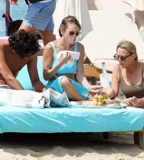 Image 2739595 from Robin Wright