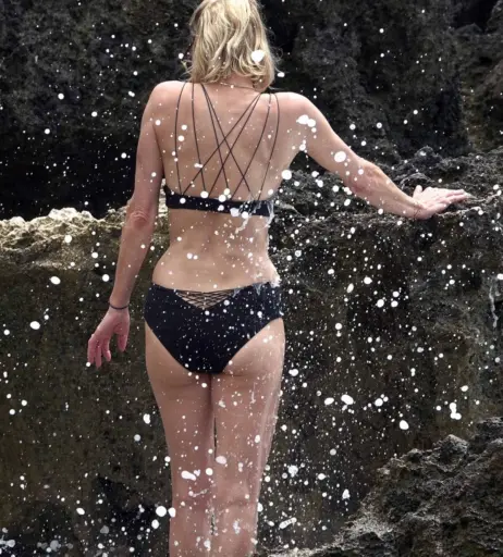 Image 2739759 from Robin Wright