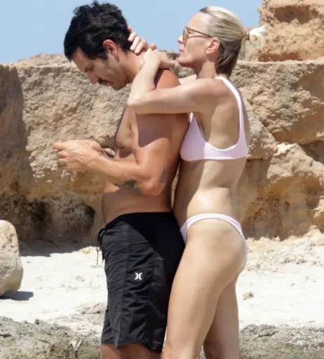 Image 2739977 from Robin Wright