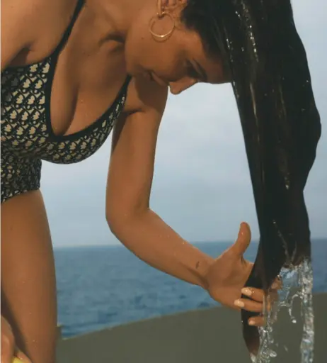 Image 2726409 from Laetitia Casta